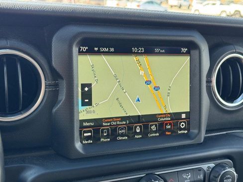 Used 2021 Jeep Wrangler Unlimited Sahara image 20