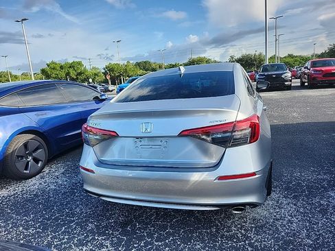 Used 2024 Honda Civic Sport image 4
