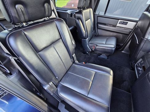 Used 2017 Ford Expedition Limited w/ Equipment Group 301A RWD image 31