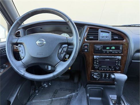 Used 2002 Nissan Pathfinder 4WD w/ (LTH) Leather Pkg image 16
