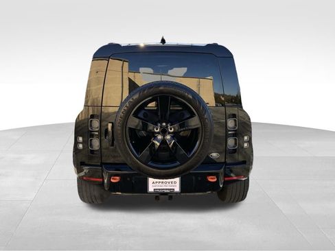 Certified 2023 Land Rover Defender 90 X image 7