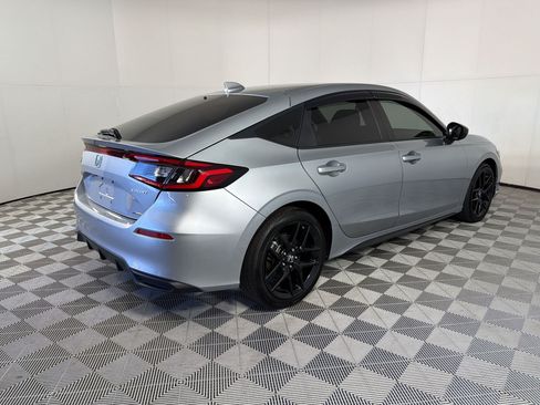 Used 2025 Honda Civic Sport image 9