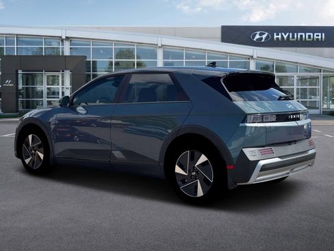 New 2026 Hyundai Ioniq 5 SEL image 4