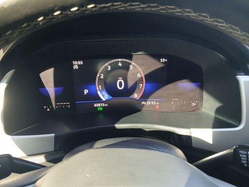 Used 2022 Volkswagen Atlas Cross Sport SE image 17