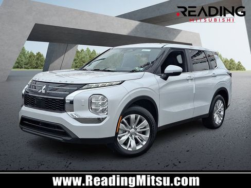 New 2026 Mitsubishi Outlander ES AWD/4WD image 1