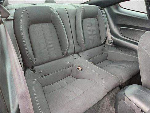 Used 2022 Ford Mustang GT RWD image 24