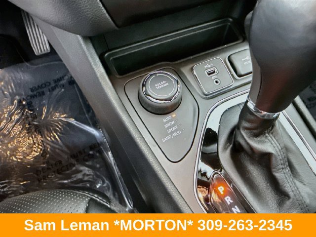 Used 2023 Jeep Cherokee Altitude Lux w/ Lux Elite Package AWD/4WD image 36