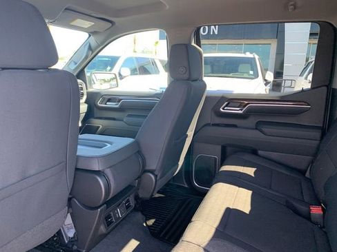 New 2026 GMC Sierra 1500 SLE AWD/4WD image 11