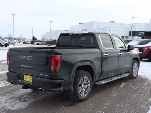Used 2021 GMC Sierra 1500 Denali w/ Technology Package image 5