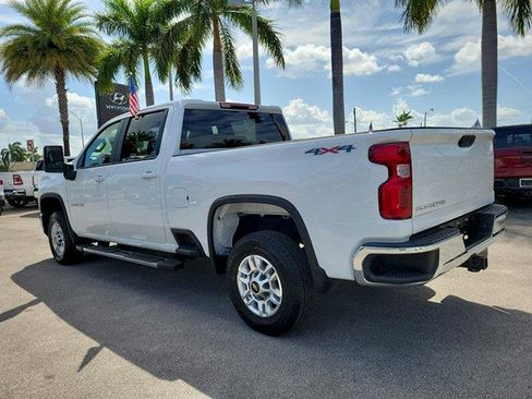 Used 2025 Chevrolet Silverado 2500 LT w/ Convenience Package AWD/4WD image 7