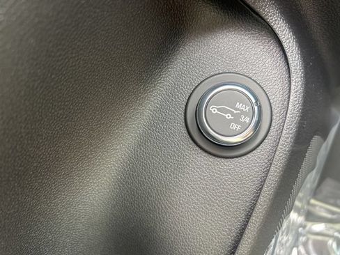New 2026 Buick Envista Sport Touring w/ Convenience I Package FWD image 30