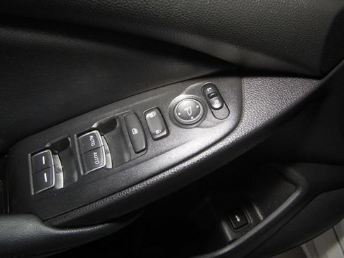 Certified 2022 Honda Accord Sport image 11