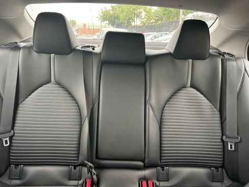 Used 2024 Toyota Camry SE FWD image 28