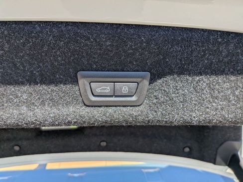New 2026 BMW 330i xDrive Sedan AWD/4WD image 21