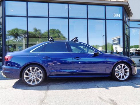 Used 2022 Audi A4 2.0T Premium Plus AWD/4WD image 4