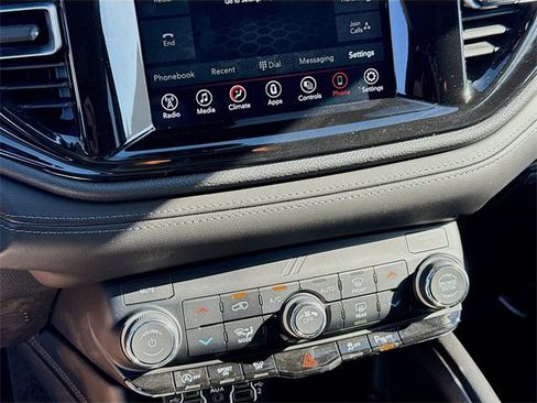 Used 2022 Dodge Durango SXT image 14