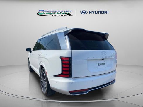 Certified 2026 Hyundai Palisade Calligraphy FWD image 4