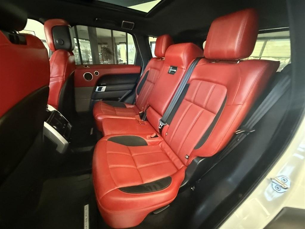Used 2020 Land Rover Range Rover Sport HSE Dynamic AWD/4WD image 18