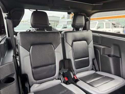 Used 2024 Ford Bronco Black Diamond AWD/4WD image 29