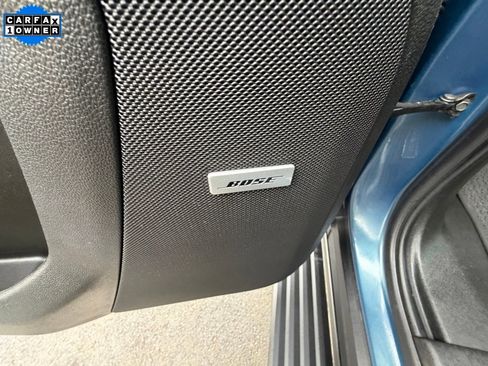 Used 2025 GMC Yukon Denali w/ Denali Reserve Package image 17