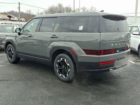 New 2026 Hyundai Santa Fe SE image 3