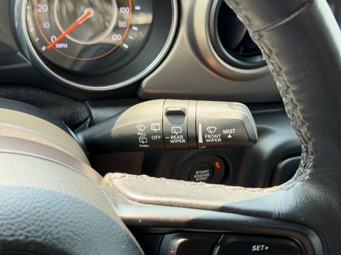 Used 2018 Jeep Wrangler Unlimited Sport S AWD/4WD image 74