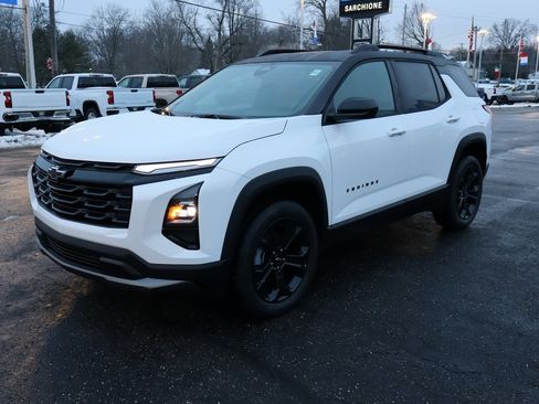 New 2026 Chevrolet Equinox LT w/ Convenience Package II image 23