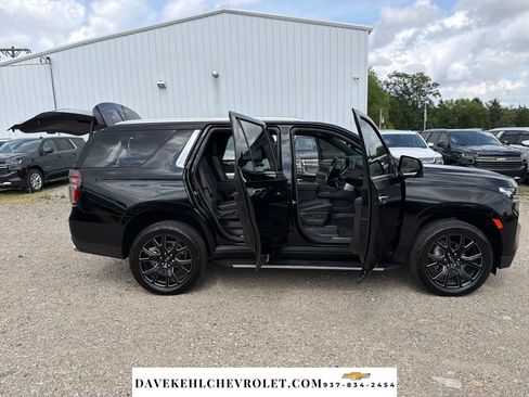 Used 2024 Chevrolet Tahoe Premier w/ Premium Package 2 AWD/4WD image 34