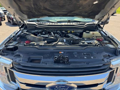 Used 2017 Ford F250 XLT w/ XLT Value Package AWD/4WD image 22