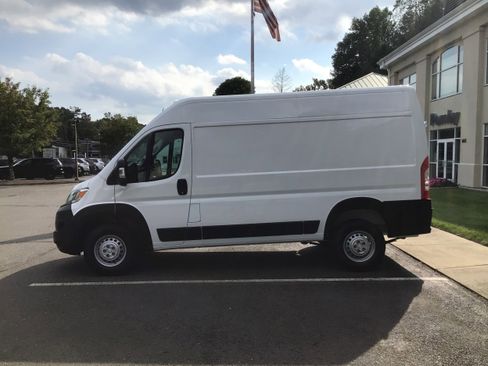 New 2025 RAM ProMaster 1500 w/ Safety Group image 4