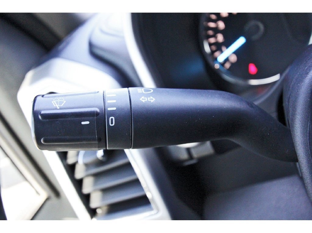 Used 2019 Ford F150 Lariat w/ Equipment Group 501A Mid AWD/4WD image 17