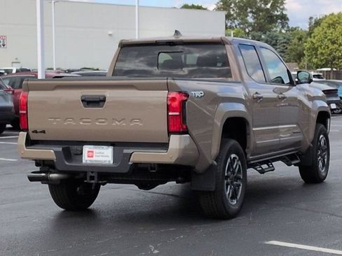 Certified 2026 Toyota Tacoma TRD Sport w/ TRD Sport Premium Package AWD/4WD image 5