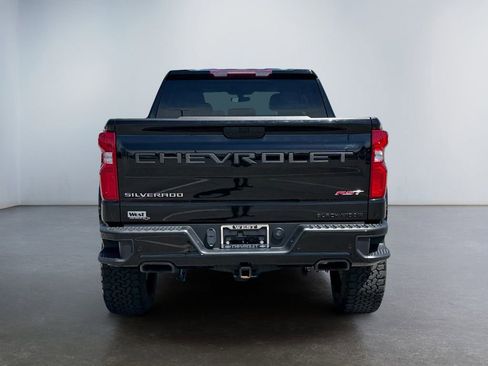 Used 2022 Chevrolet Silverado 1500 RST w/ Safety Package AWD/4WD image 4