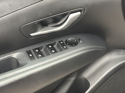 Used 2025 Hyundai Tucson SEL AWD/4WD image 22