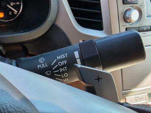 Used 2012 Subaru Legacy 2.5i Limited image 46