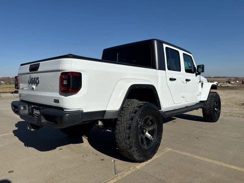Used 2021 Jeep Gladiator Overland w/ Popular Equipment Package image 5