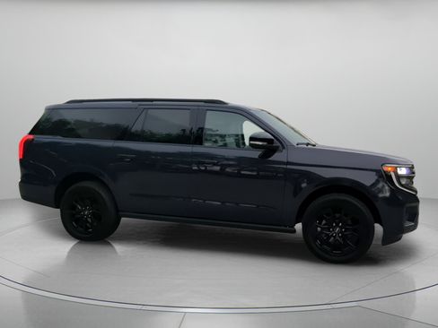 New 2027 Ford Expedition Max Platinum RWD image 37