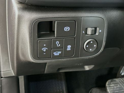 Used 2024 Hyundai Ioniq 6 SEL image 16