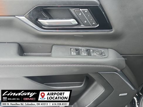 New 2026 GMC Yukon XL Denali w/ Sun & Power Step Package image 24