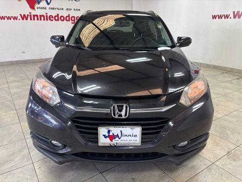 Used 2017 Honda HR-V EX-L image 2