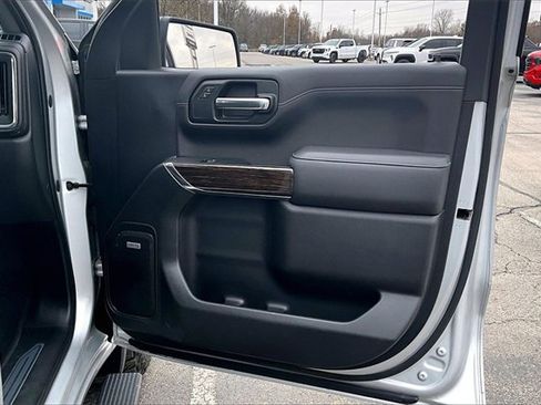 Used 2020 GMC Sierra 1500 Elevation w/ Elevation Value Package image 29