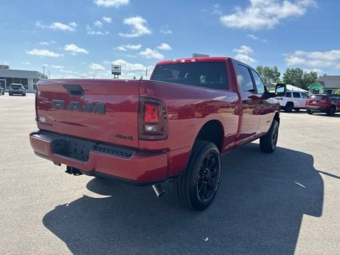 New 2026 RAM 2500 Big Horn AWD/4WD image 5