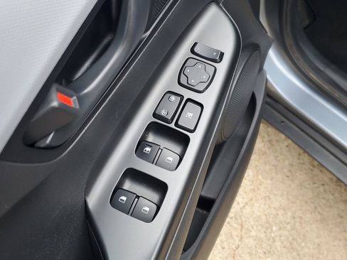 Used 2020 Hyundai Kona SE image 16