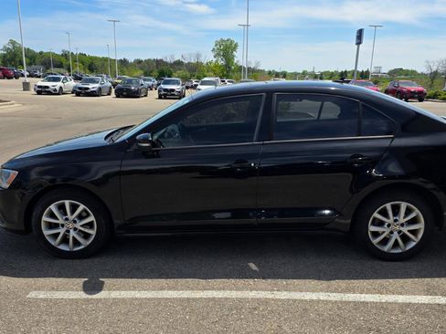 Used 2012 Volkswagen Jetta SE FWD image 14