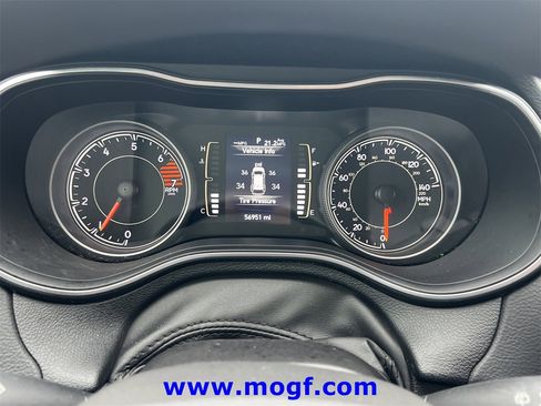 Used 2021 Jeep Cherokee Latitude image 15