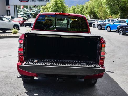 Used 2023 Nissan Frontier PRO-4X w/ Pro-4X Premium Package image 32