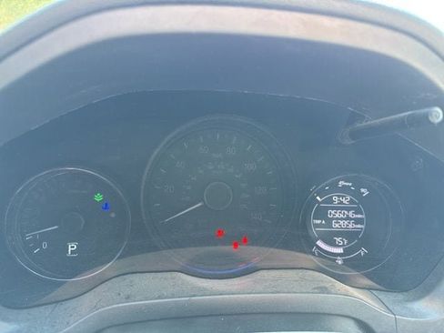 Used 2021 Honda HR-V Sport image 13