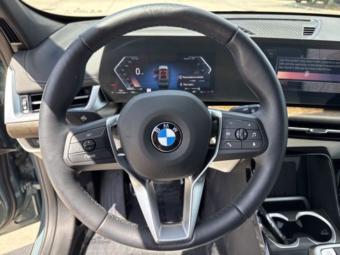 Used 2026 BMW X1 xDrive28i w/ Technology Package AWD/4WD image 17