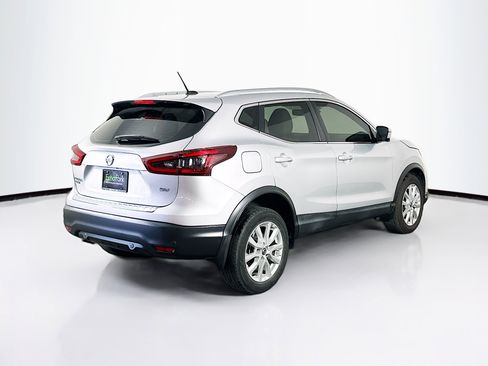 Used 2020 Nissan Rogue Sport SV w/ Technology Package image 9