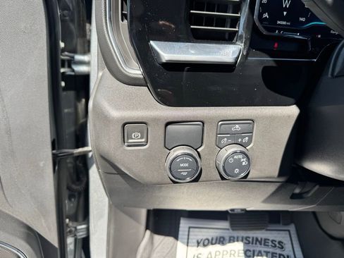 Used 2023 Chevrolet Silverado 1500 LT w/ All Star Edition Plus RWD image 18